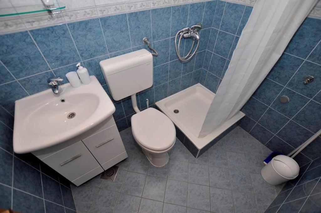 Apartmani More ドルヴェニク エクステリア 写真